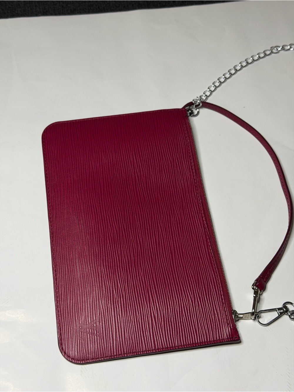 LOUIS VUITTON Neverfull MM Epi Leather Fuchsia Pouch Attachable Bag With COA